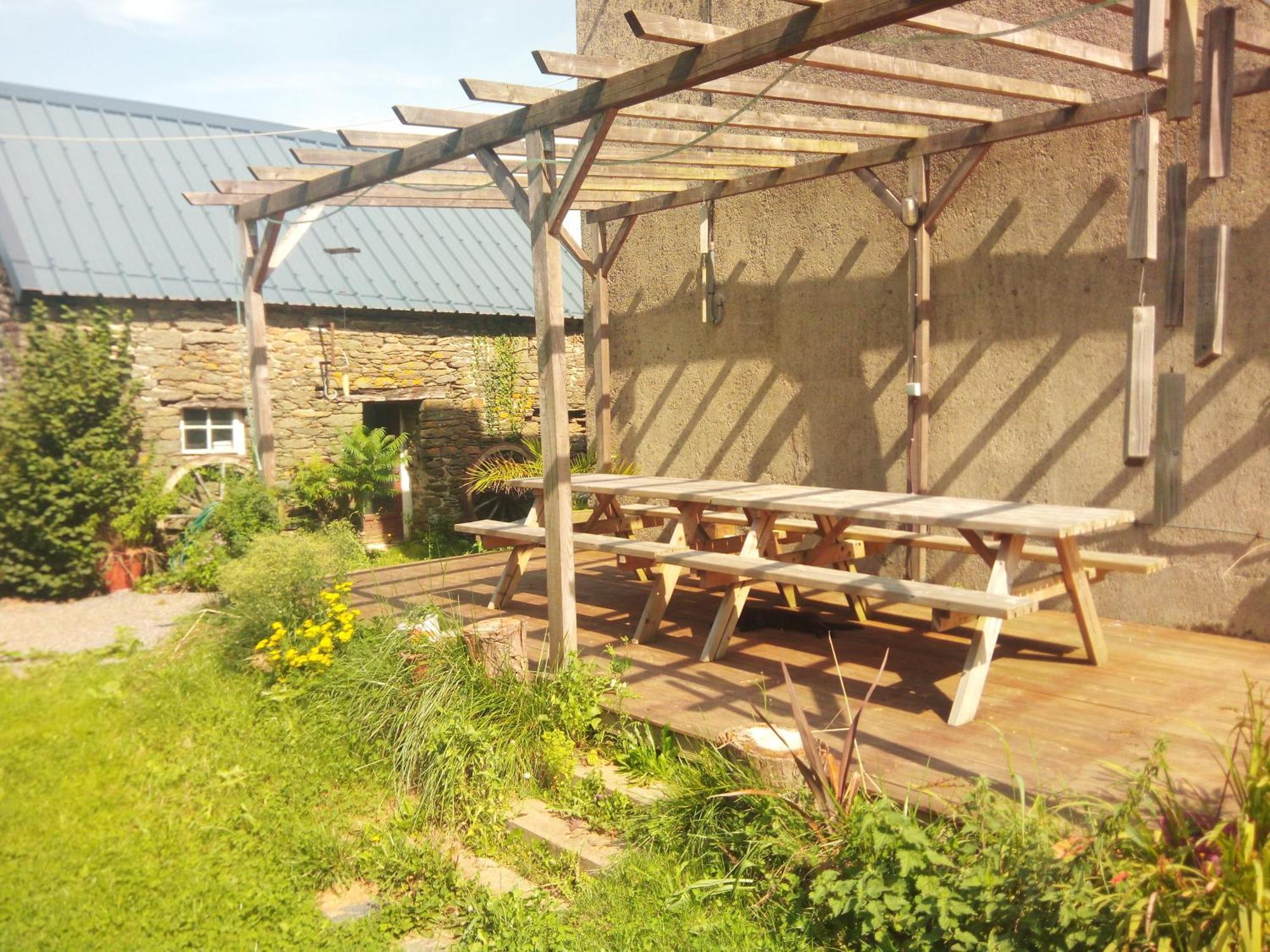 Le Jardin Enchanteur, Chaleureuse Maison D'Hotes Eco-Responsable, Calme Et Accueillante Lopérec Esterno foto