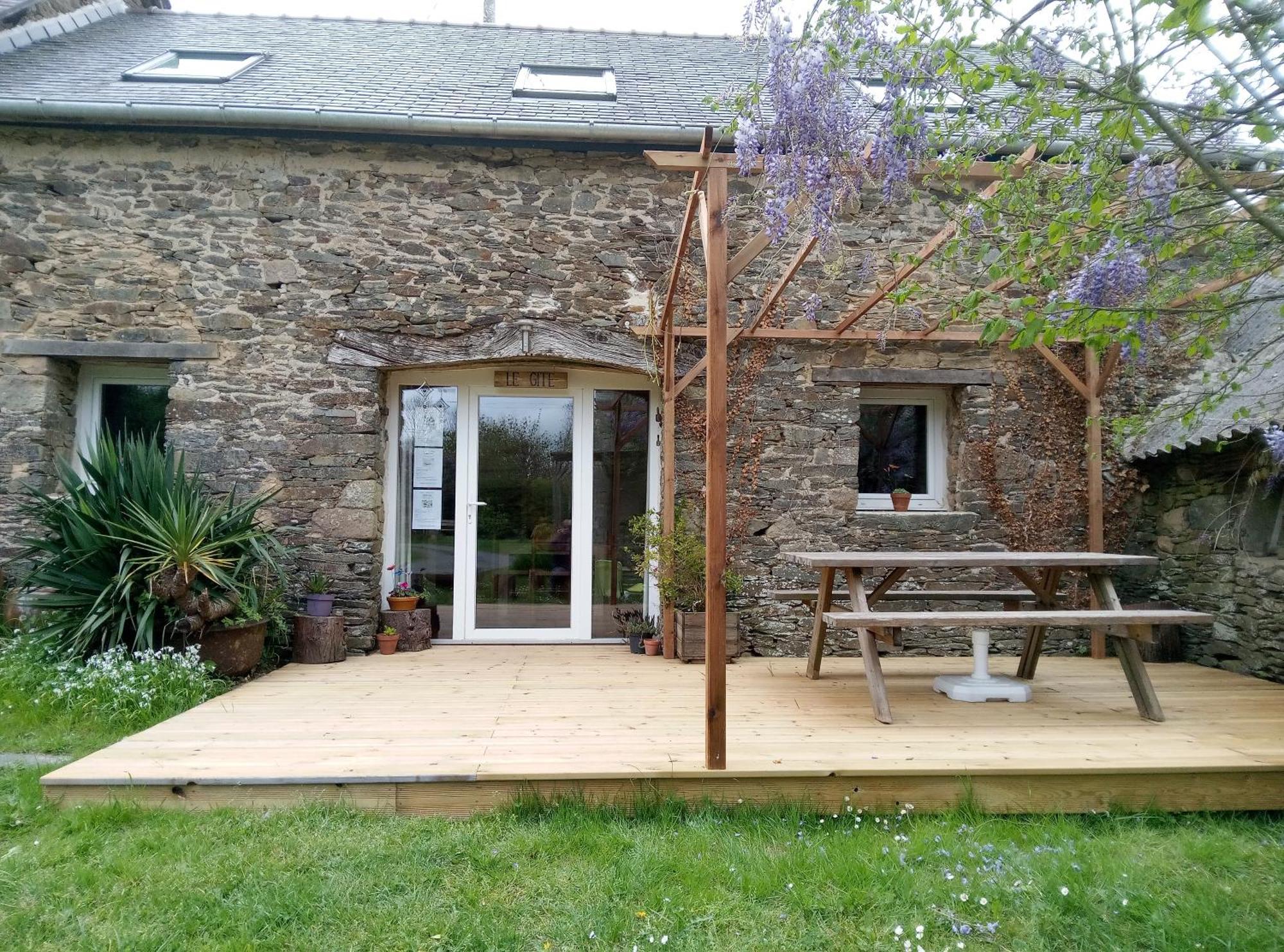 Le Jardin Enchanteur, Chaleureuse Maison D'Hotes Eco-Responsable, Calme Et Accueillante Lopérec Esterno foto